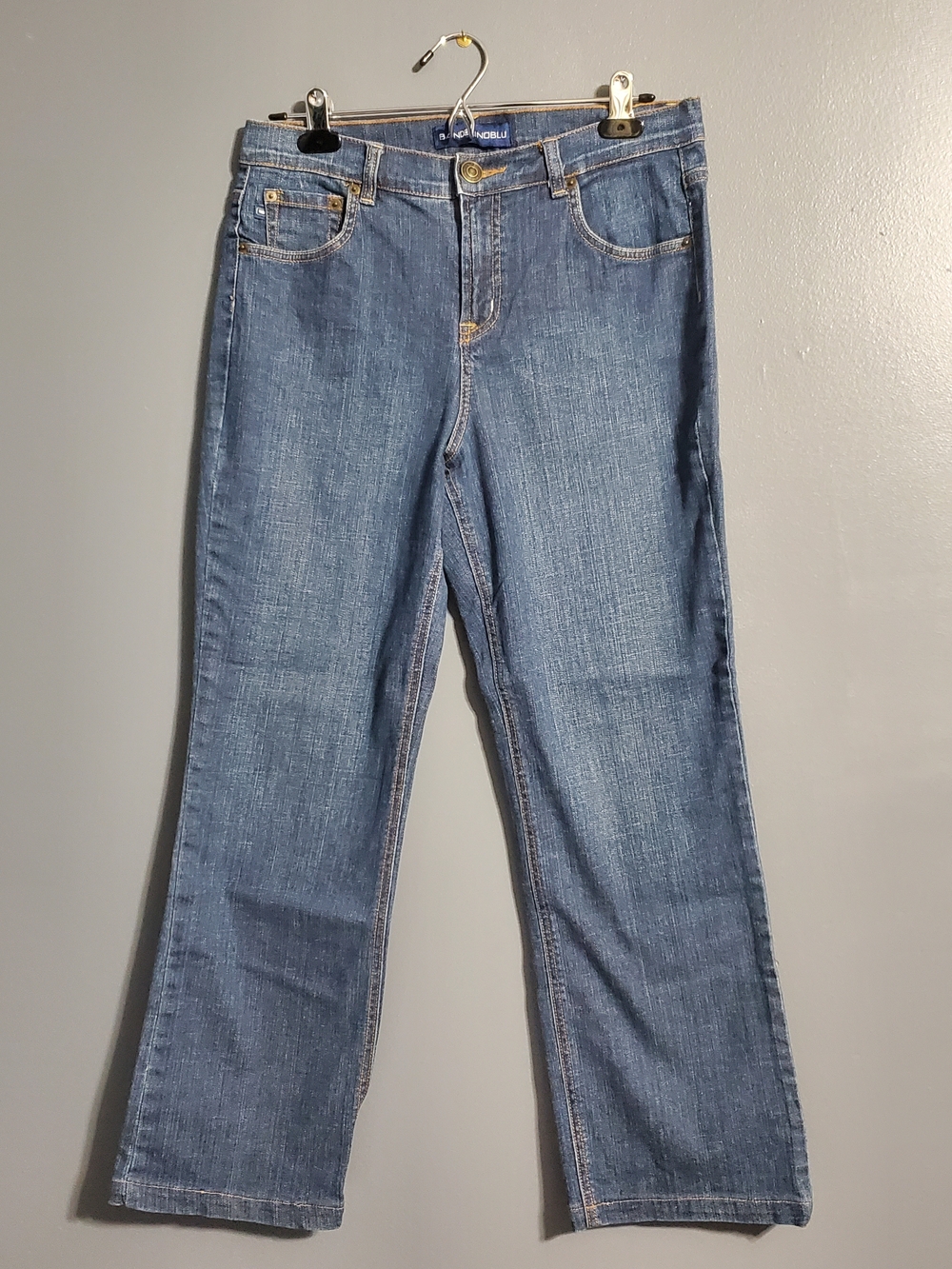 BandolinoBlu Women's Straight-Leg Jeans in Medium Blue Wash Size 12